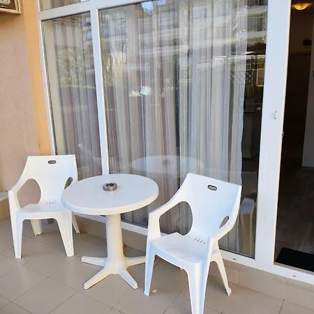 Apartment In Grand Kamelia Komplex Sunnybeach